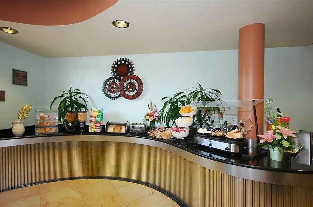 Best Western Plus Bradenton Gateway Hotel 3*,